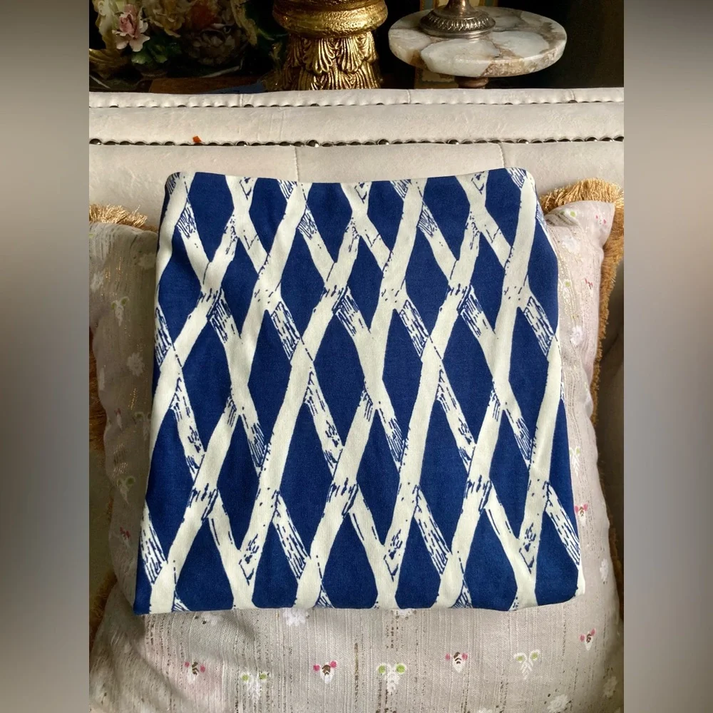 J McLaughlin Navy & White Bamboo Trellis Print Pencil Skirt Resort Luxury EUC - Picture 12 of 12